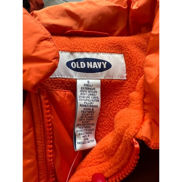 NWOT! Old Navy Women Puffer Vest Orange Quilted Full Zip Layering Size S - Picture 3 of 3